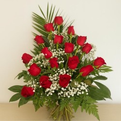 Ramo 18 Rosas rojas