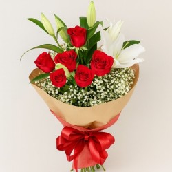 Ramillete Rosas y Lilium