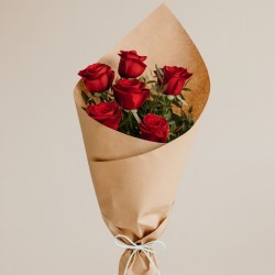 6 Rosas diseño Kraft